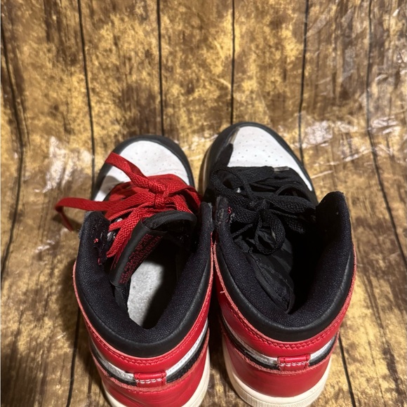 Nike Sky Jordan 1 Kids Black Red White size 13C - Picture 3 of 5